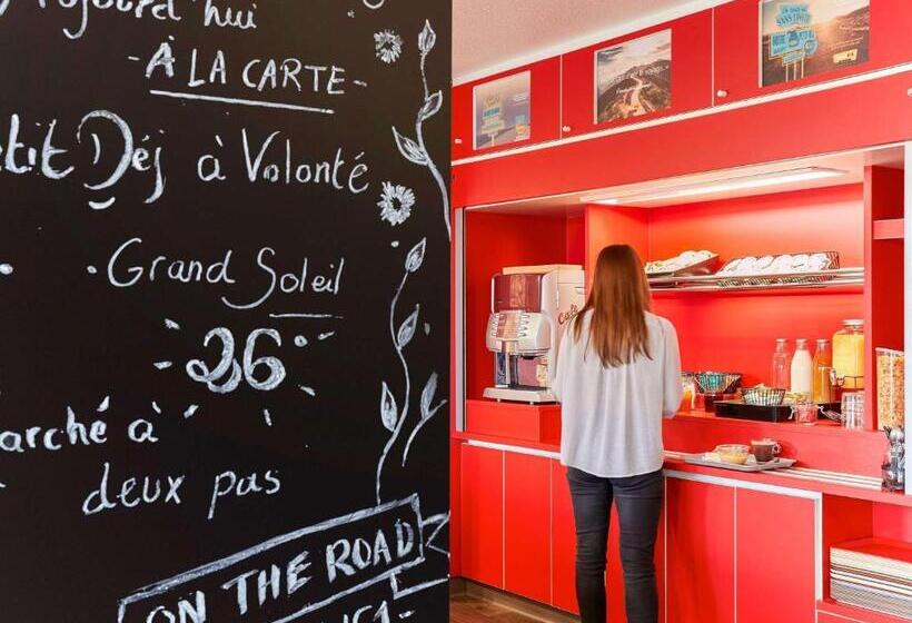 اتاق استاندارد با سرویس بهداشتی مشترک, F1 Thonon Les Bains Est