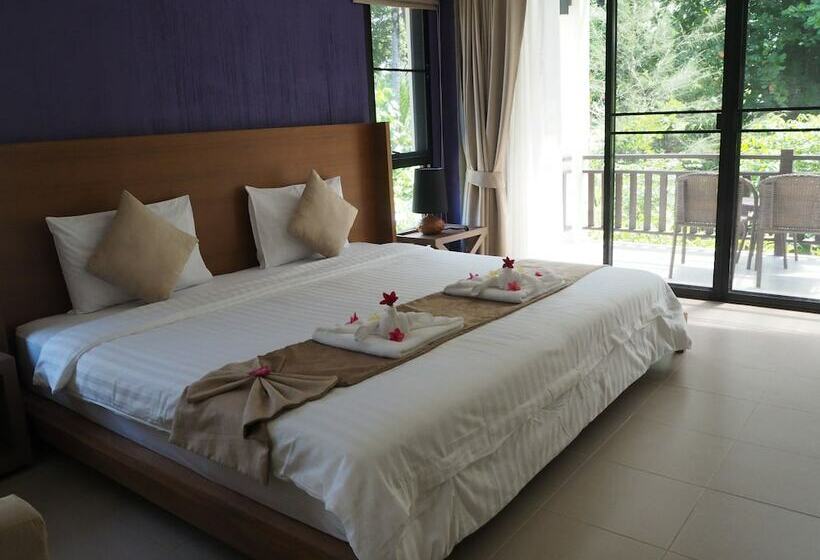 ویلای سوپریور 1 خوابه, Khaolak Blue Lagoon Resort  Sha Extra Plus