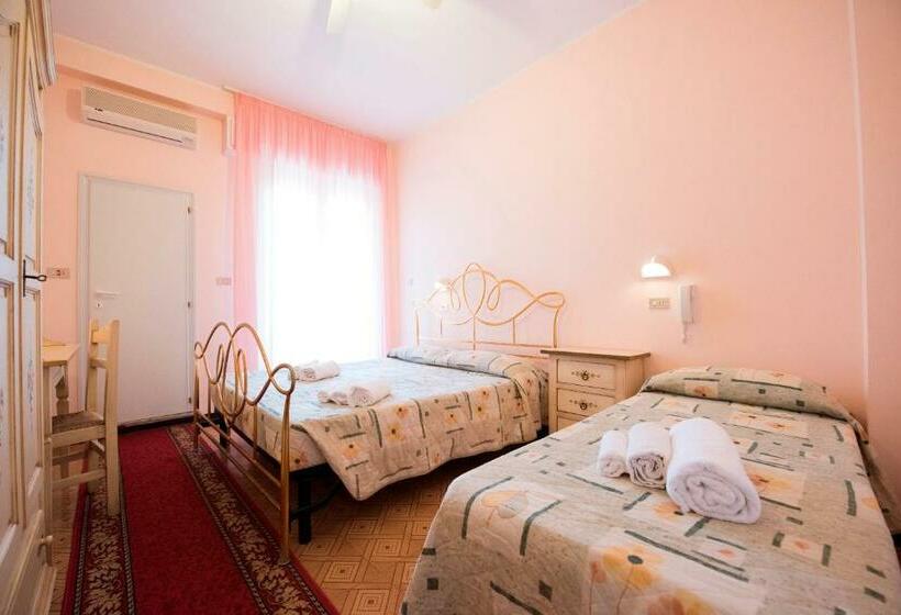 اتاق استاندارد سه نفره, Settebello B&b