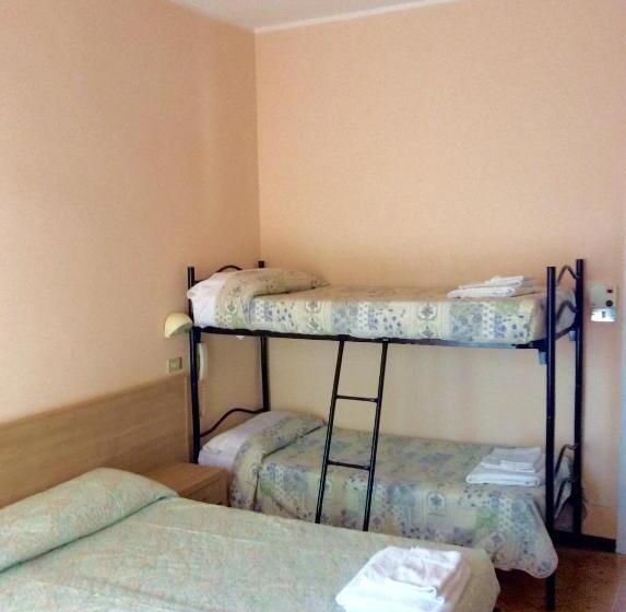 اتاق استاندارد چهار تخته, Settebello B&b