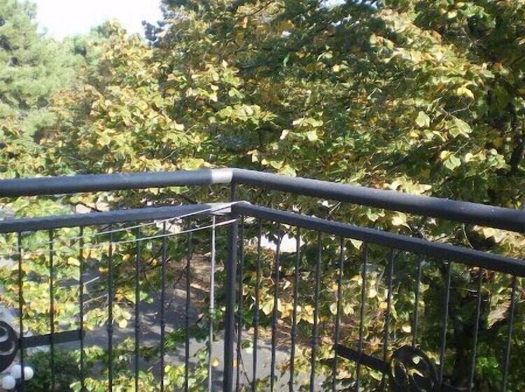 اتاق استاندارد یک نفره, Settebello B&b