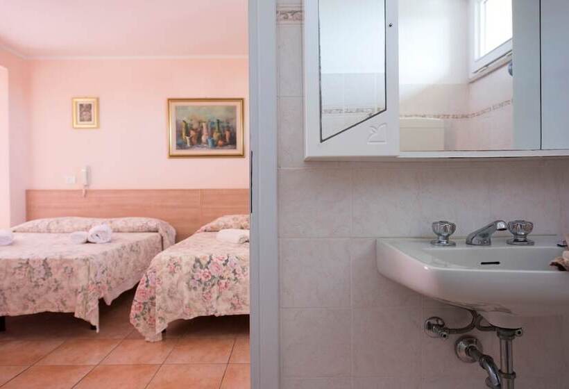 اتاق استاندارد سه نفره, Settebello B&b