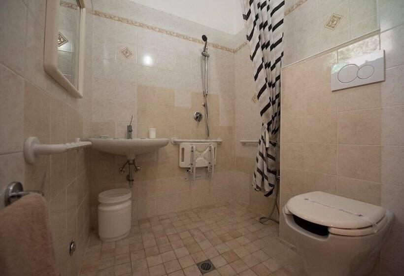 اتاق استاندارد سه نفره, Settebello B&b