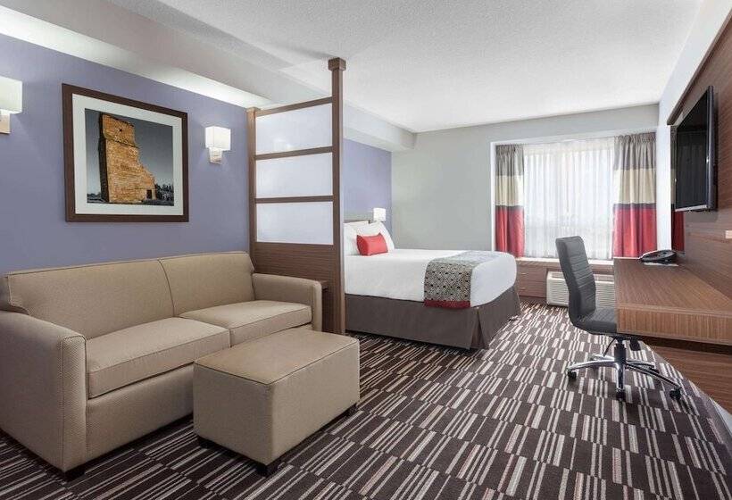 اتاق کلاس بیزنس, Microtel Inn & Suites By Wyndham Bonnyville