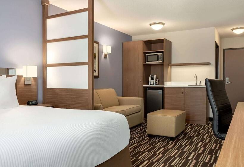 اتاق کلاس بیزنس, Microtel Inn & Suites By Wyndham Bonnyville