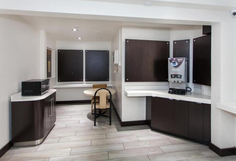 اتاق استاندارد, Motel 6 Hollywood
