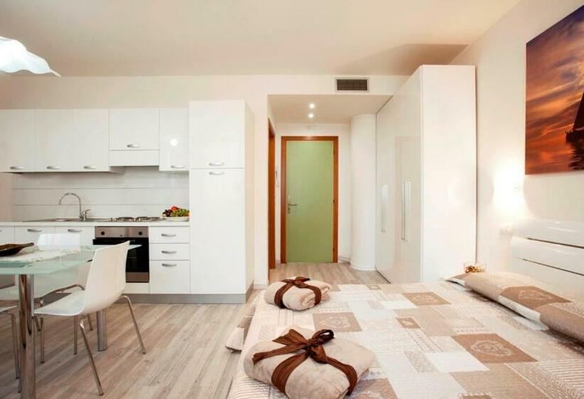 استودیوی استاندارد, Residence Ferrucci