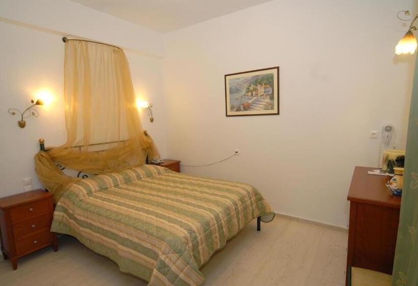 استودیوی استاندارد, Skiathos Island Suites