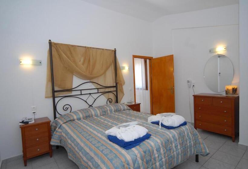 استودیوی استاندارد, Skiathos Island Suites