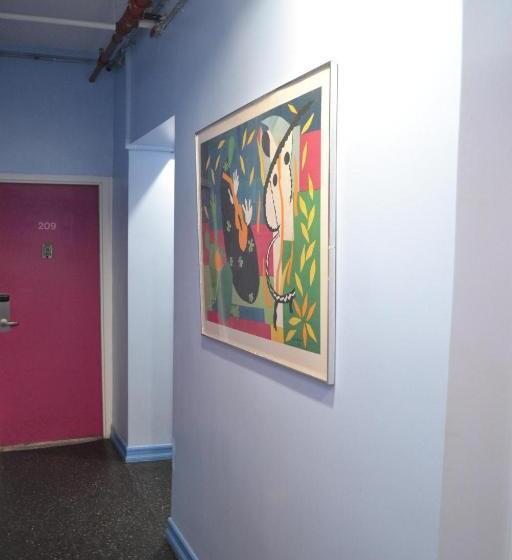 اتاق استاندارد با تخت بزرگ, Central Park West Hostel