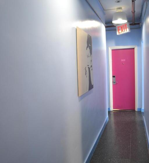 اتاق استاندارد با تخت بزرگ, Central Park West Hostel