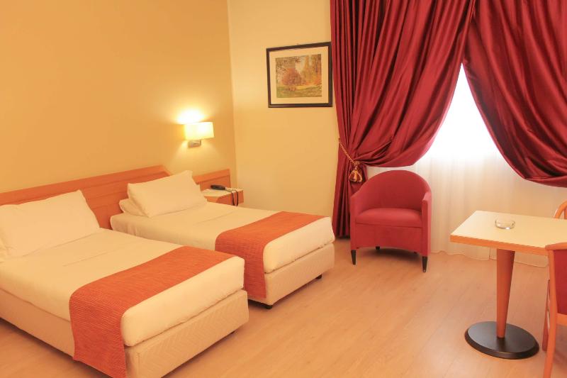اتاق لوکس با چشم‌انداز دریاچه, Chabana Resort Bang Tao Beach Phuket  Sha Extra Plus