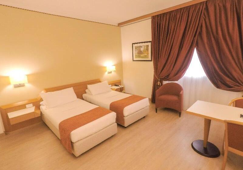 اتاق لوکس با چشم‌انداز دریاچه, Chabana Resort Bang Tao Beach Phuket  Sha Extra Plus
