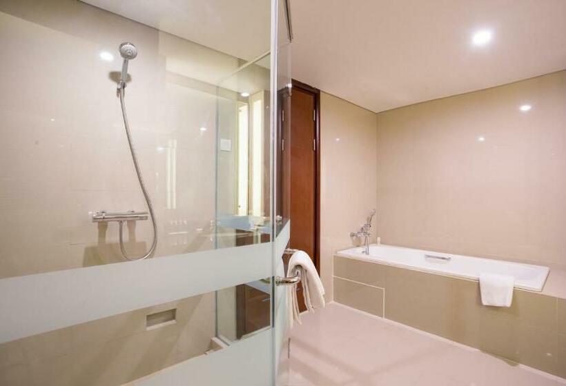 سوئیت با تخت بزرگ, Golden Palace Hotel Lombok