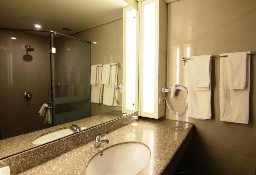 اتاق لوکس, Golden Palace Hotel Lombok