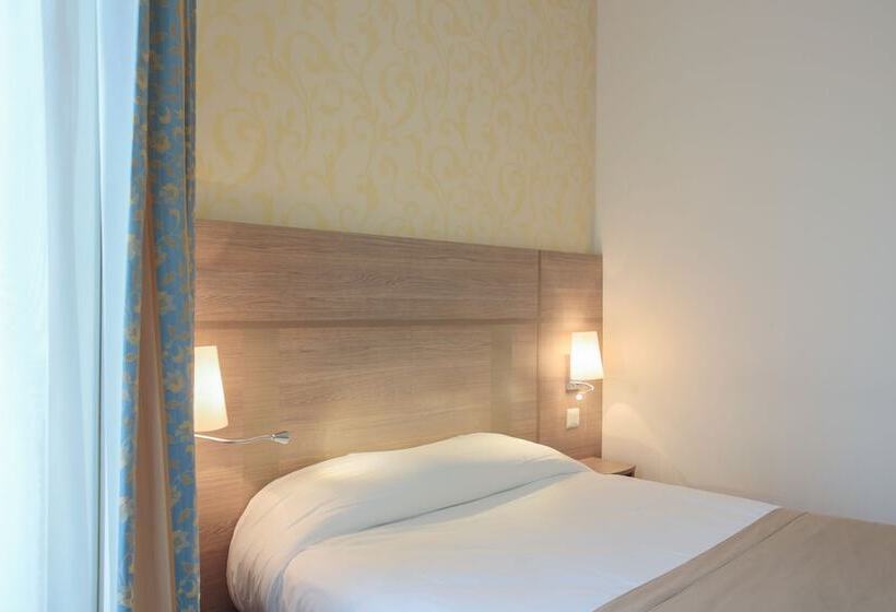 اتاق استاندارد یک نفره, Grand Hotel Du Loiret