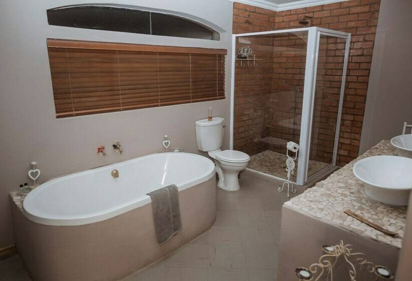 اتاق لوکس, Klip En Kristal Guesthouse