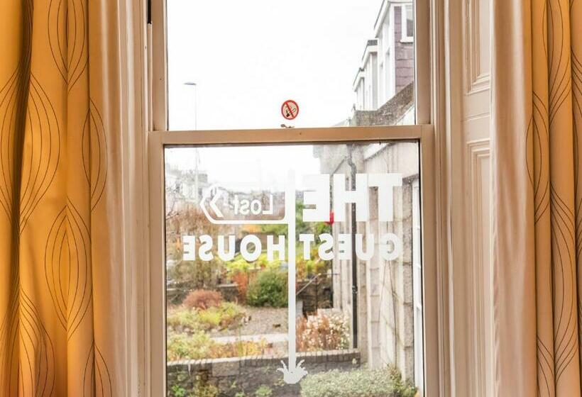 اتاق استاندارد, Lost Guest House Aberdeen