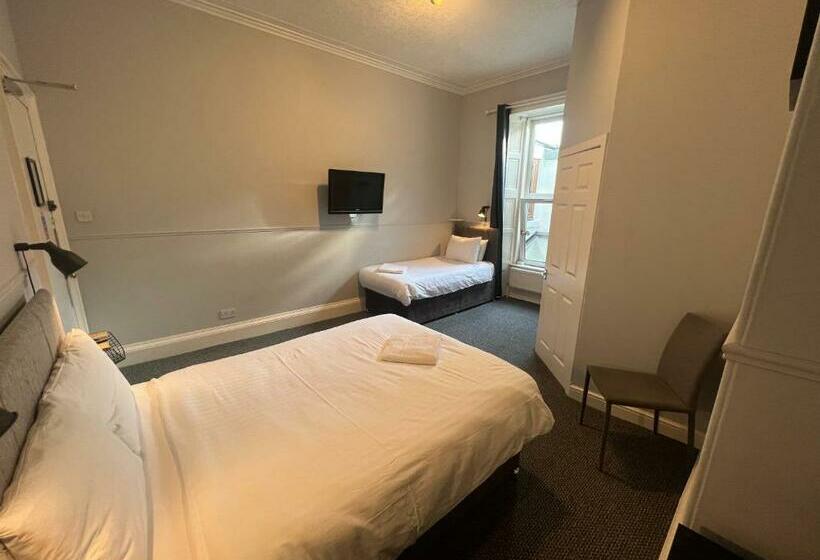 اتاق استاندارد, Lost Guest House Aberdeen