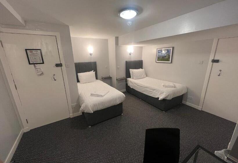 اتاق استاندارد با سرویس بهداشتی مشترک, Lost Guest House Aberdeen