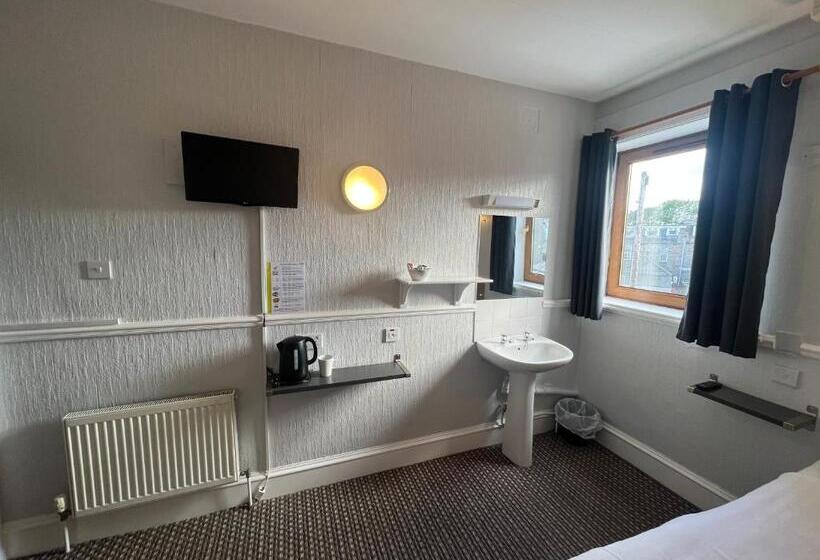 اتاق استاندارد یک تخته با سرویس بهداشتی مشترک, Lost Guest House Aberdeen