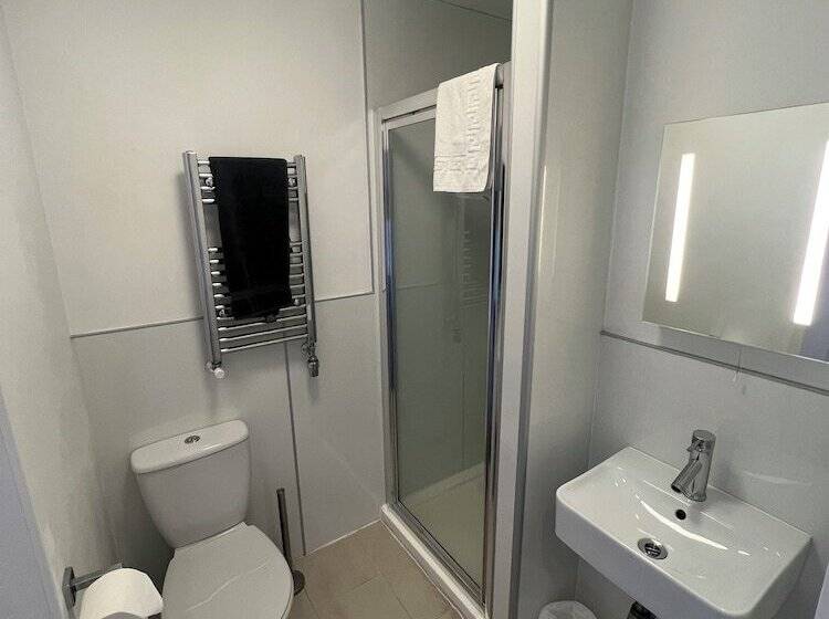 اتاق استاندارد, Lost Guest House Aberdeen