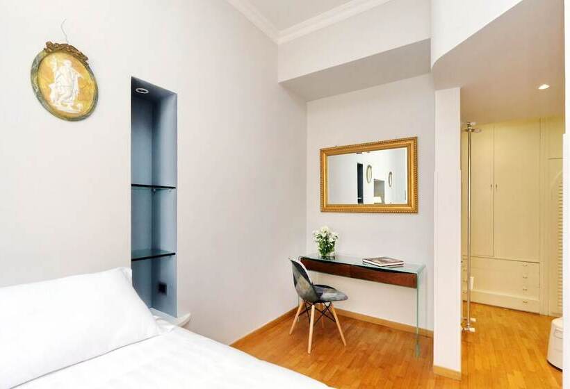 2 Bedrooms Apartment City View, Bellezza Al Colosseo  B&b & Apts