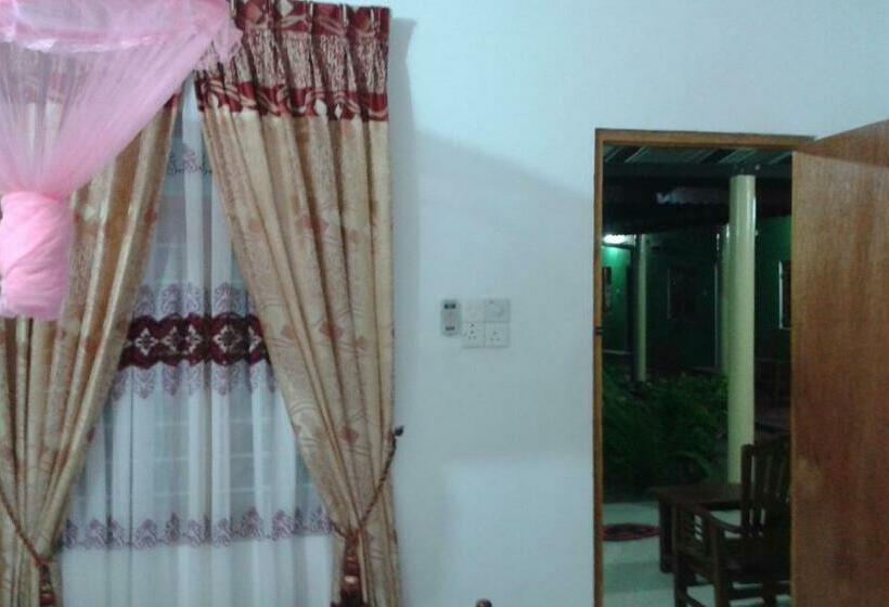 家庭间, Sea Zone Hotel Nilaveli