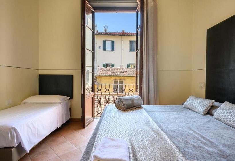 اتاق استاندارد سه نفره, B&b Soggiorno Battistero