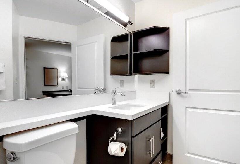 استودیوی استاندارد با تخت دوبل, Candlewood Suites Waco, An Ihg