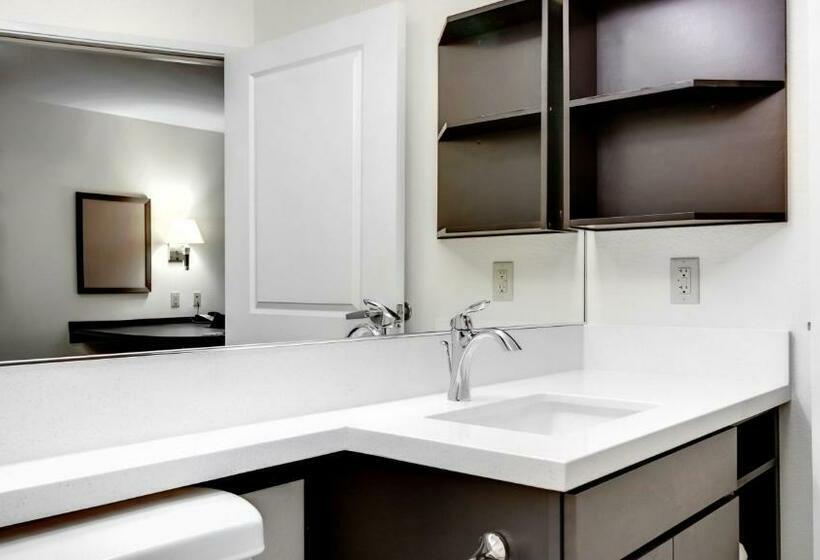 استودیوی استاندارد, Candlewood Suites Waco, An Ihg