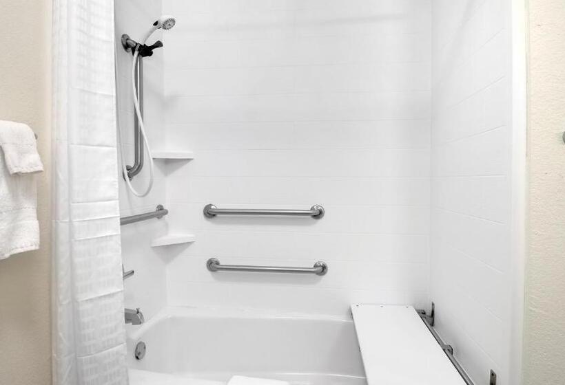 استودیوی استاندارد, Candlewood Suites Waco, An Ihg
