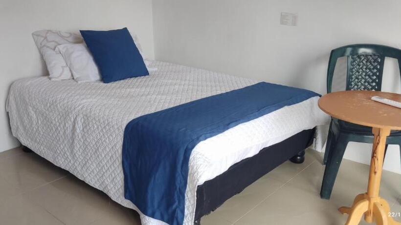 اتاق استاندارد, Hospedaje Delfin Azul