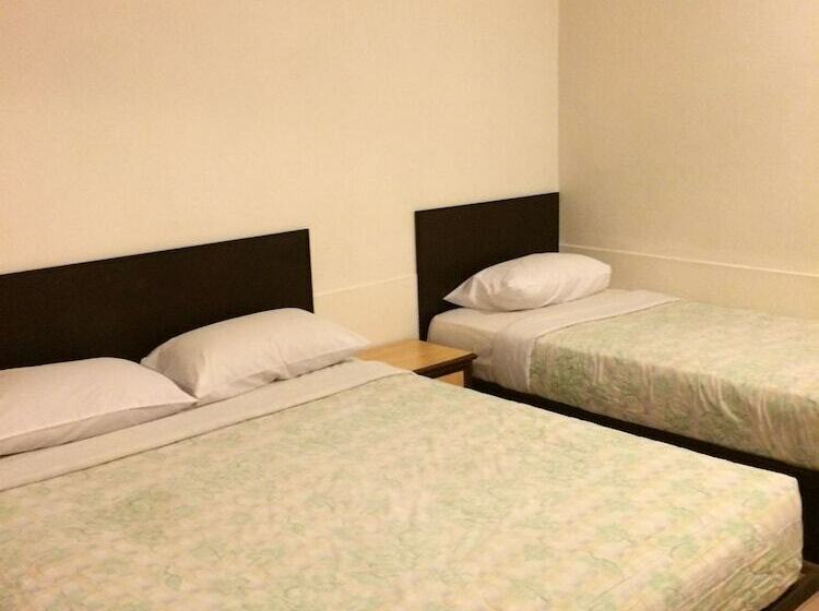 اتاق لوکس سه تخته, Galaxy Inn