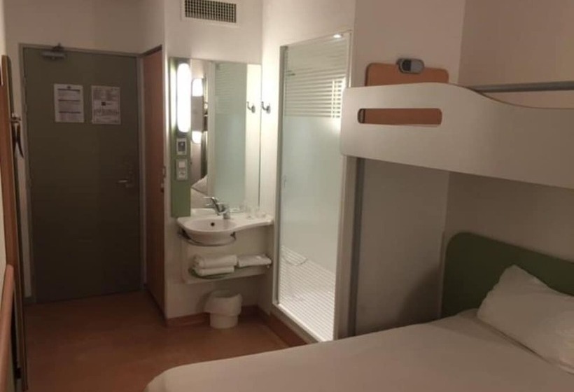 اتاق استاندارد سه نفره, Ibis Budget Deauville
