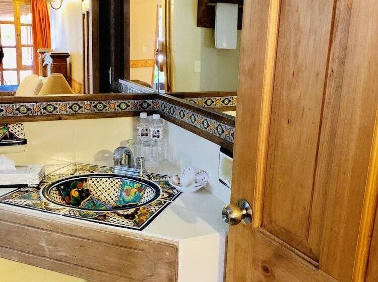 اتاق استاندارد سه نفره, La Casa De Mamá