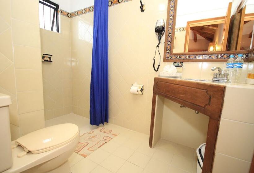 اتاق استاندارد سه نفره, La Casa De Mamá