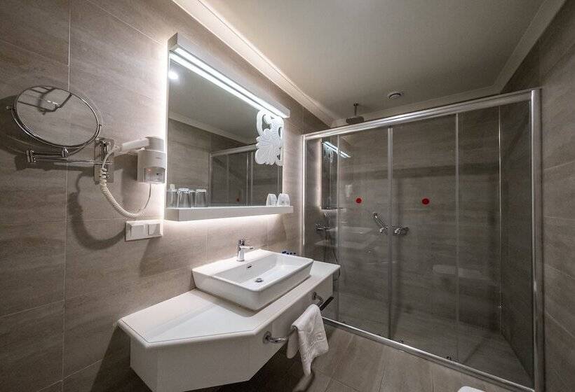 اتاق خانوادگی, Laguna Beach Alya Resort & Spa   All Inclusive