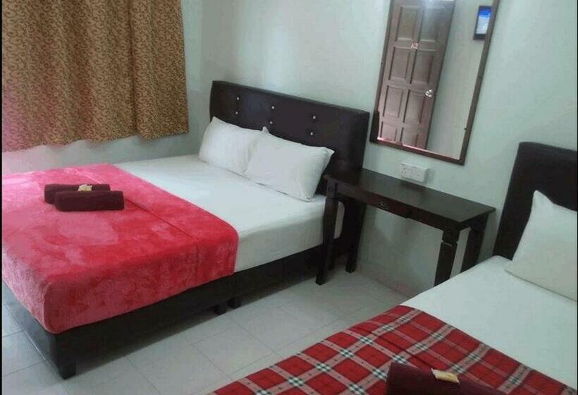 اتاق استاندارد سه نفره, Rasa Senang Villa  Islam Guest Only