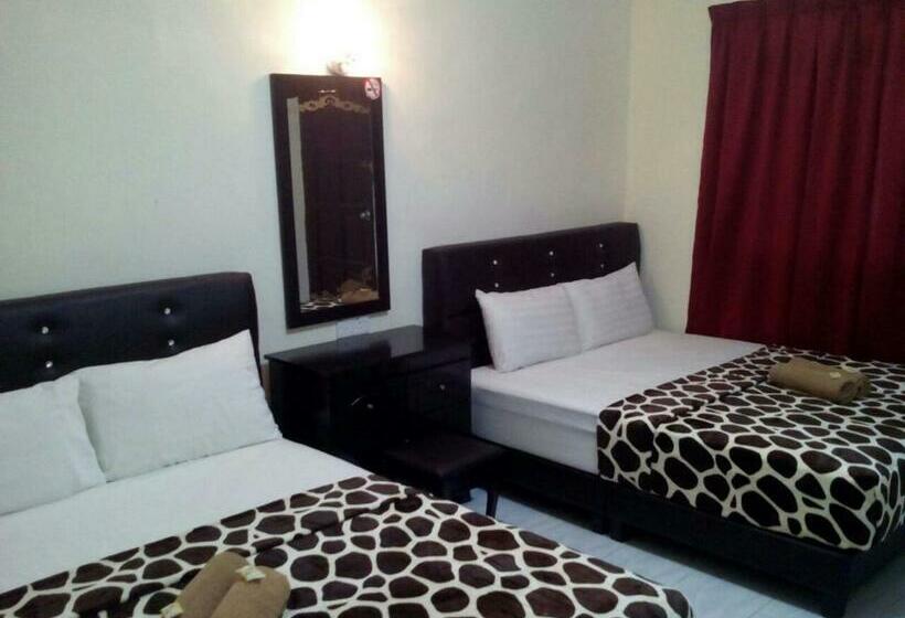 اتاق استاندارد چهار تخته, Rasa Senang Villa  Islam Guest Only