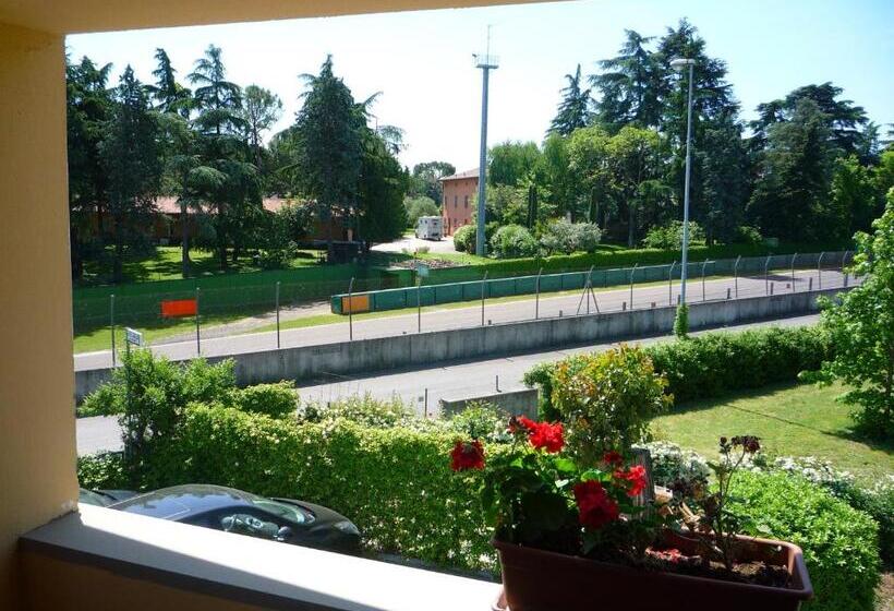 اتاق استاندارد, Smart Hotel Autodromo