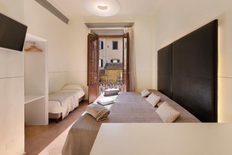 اتاق استاندارد سه نفره, B&b Soggiorno Battistero