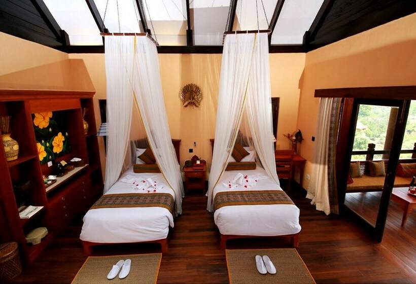 ویلای لوکس 1 خوابه, The Hotel Kalaw Hill Lodge