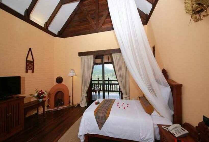 ویلای لوکس 1 خوابه, The Hotel Kalaw Hill Lodge