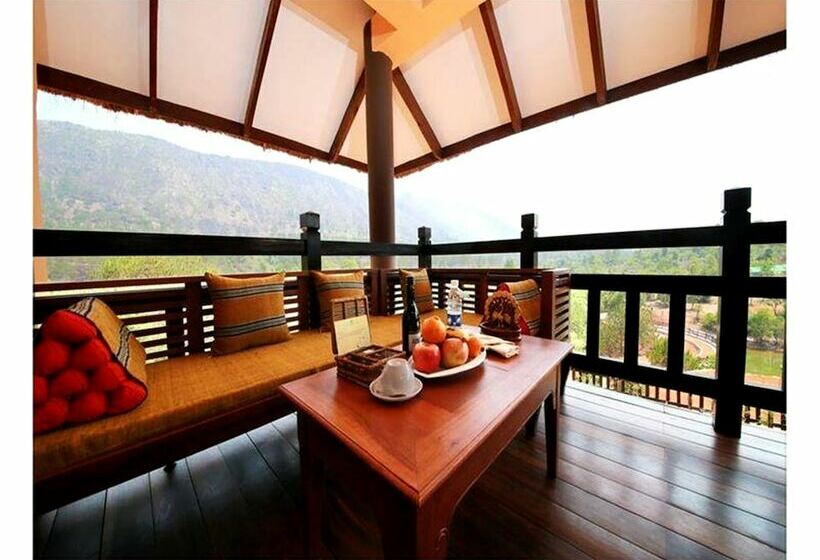 ویلای لوکس 1 خوابه, The Hotel Kalaw Hill Lodge