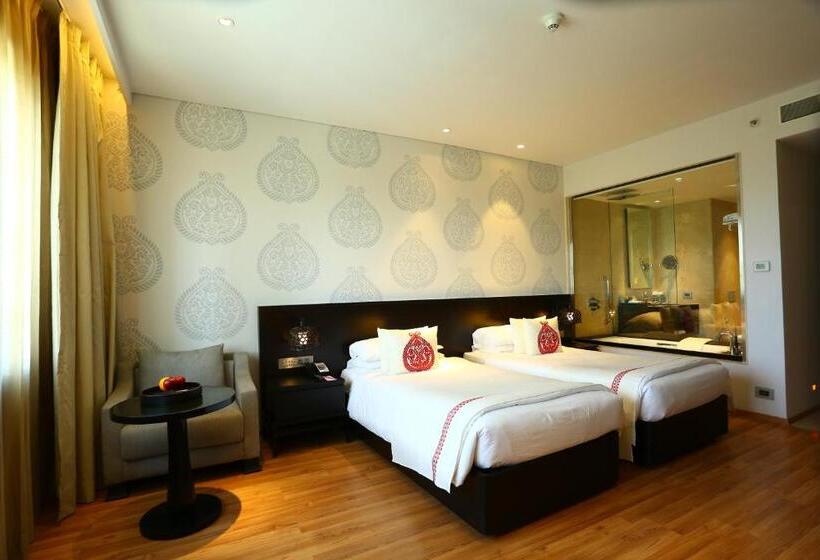 Premium room with view, Vivanta Guwahati