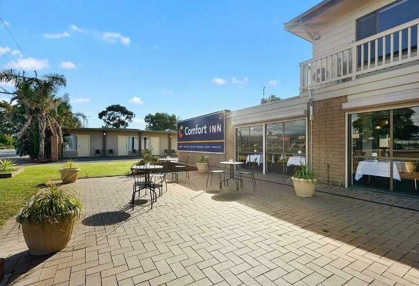 اتاق استاندارد سه نفره, Comfort Inn Flinders On Main