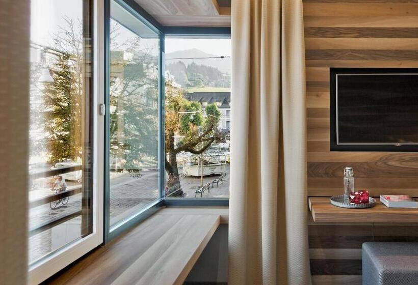 سوییت, Stadthotel Brunner