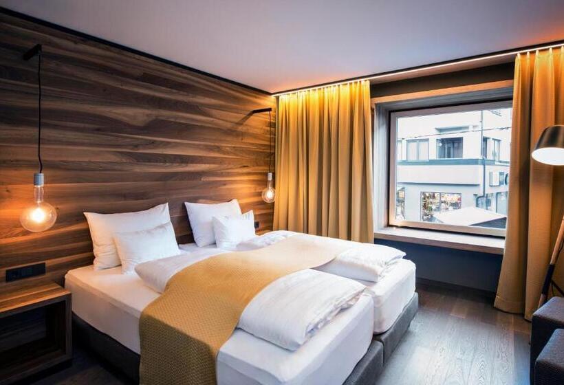 سوییت, Stadthotel Brunner