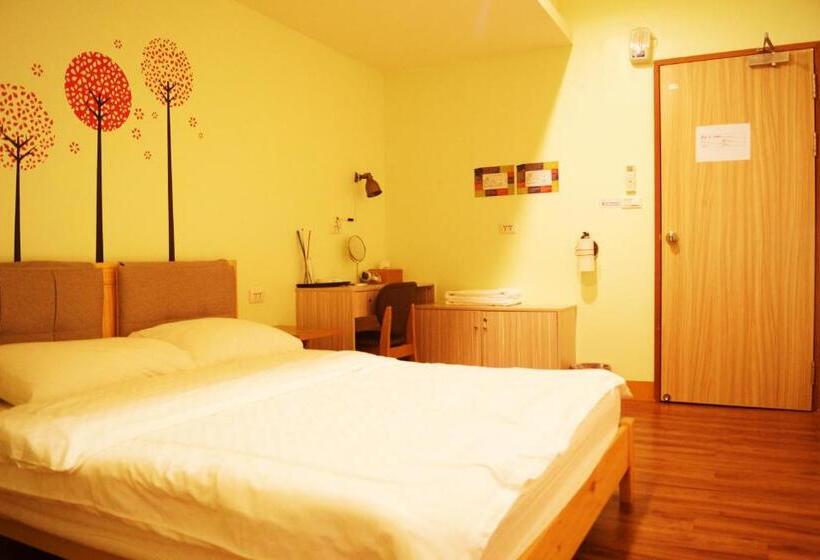اتاق استاندارد, Tripgg Hostel